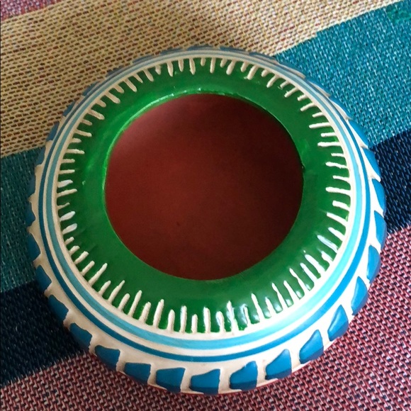 Ceramic Container - Picture 2 of 3